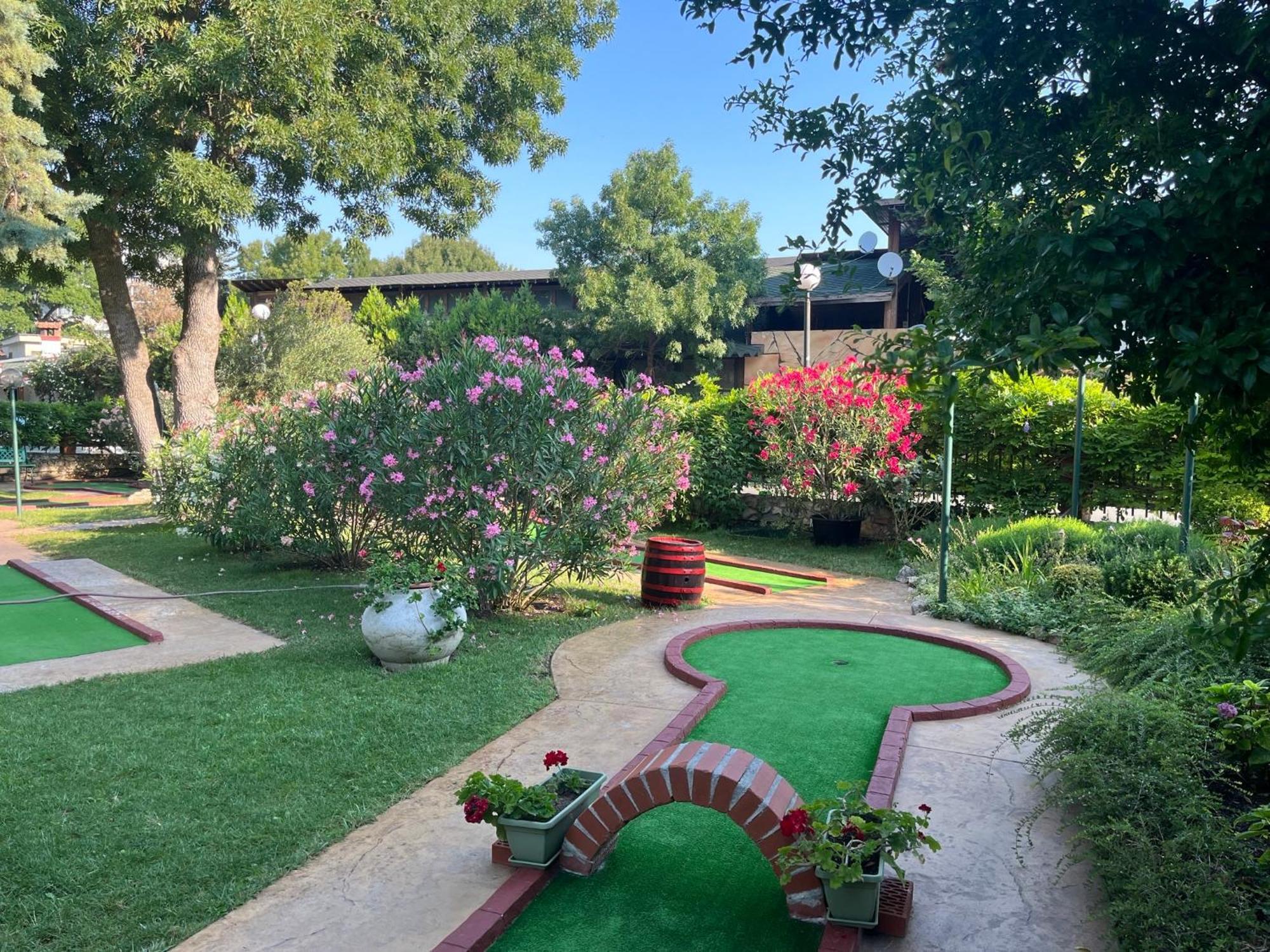 Oleander House And Tennis Club Sunny Beach Dış mekan fotoğraf